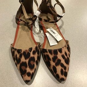 Old navy leopard print shoes